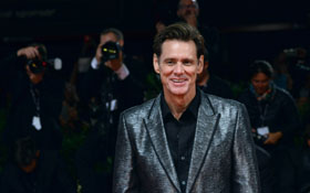 拋售股票 、刪帳號 「摩登大聖」金凱瑞呼籲抵制臉書