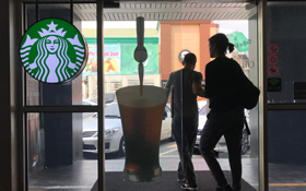 怎麼幫助街友？ 美國西雅圖政府要向星巴克、亞馬遜徵「人頭稅」