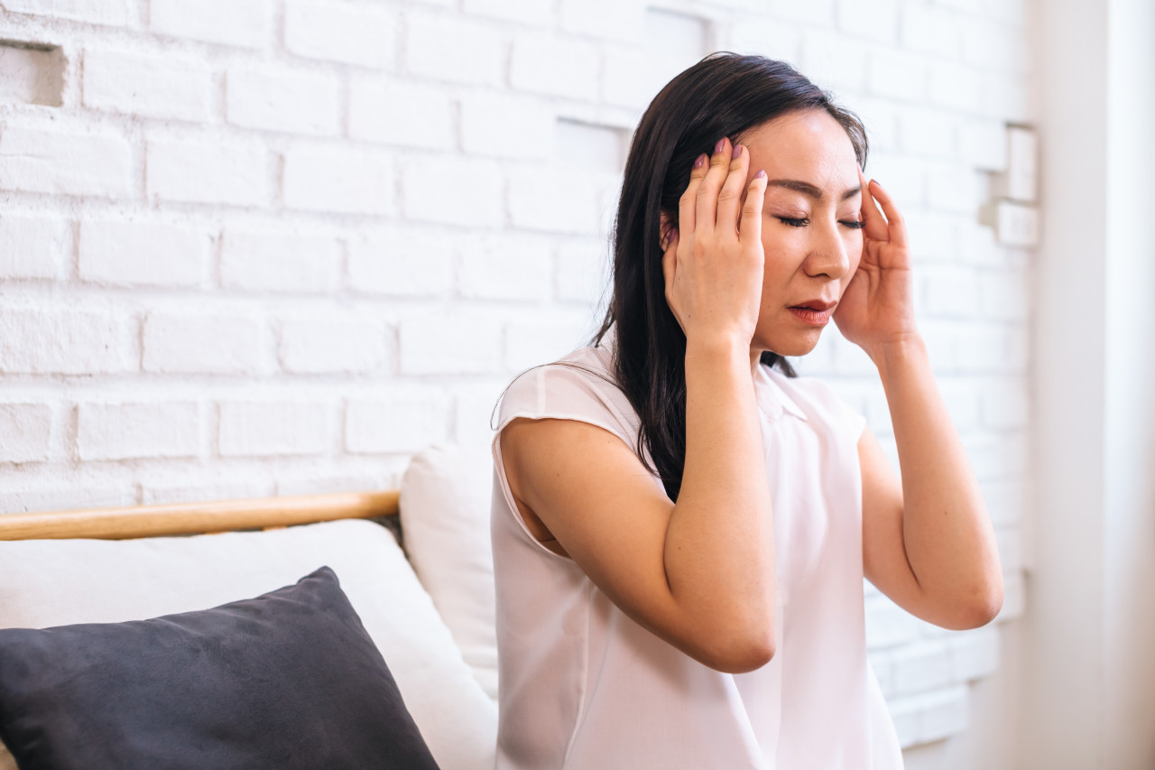 天旋地轉！噁心、嘔吐…別誤認中風貧血！眩暈成因分4型態，打通血路＋作息才是治癒不復發關鍵