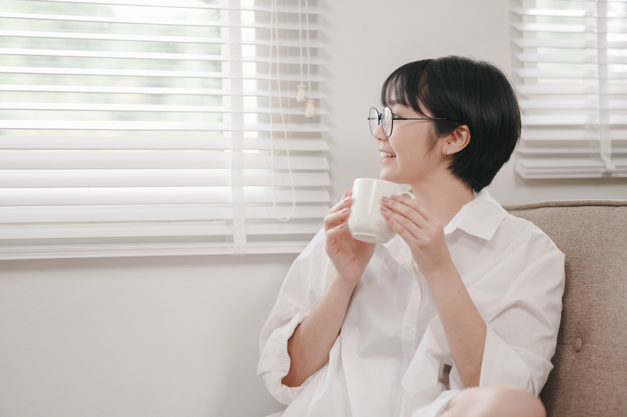 聚餐被問到臉紅、過節被催婚…老被別人「越線」牽著鼻子走？維持界線，是成年後最必要的自由