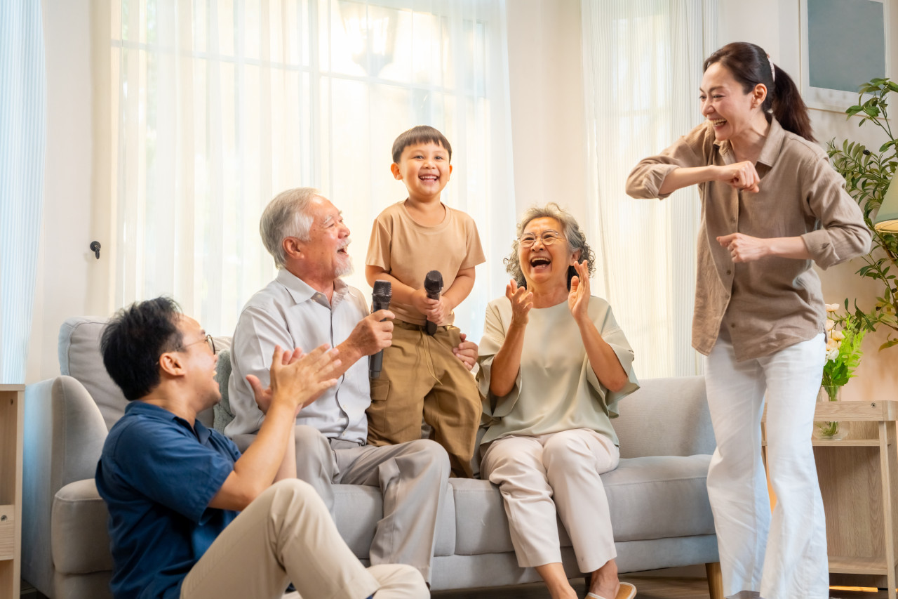  60歲前必懂！與人比較毫無意義，「我就是我」才是智者口頭禪：活得幸福，不是為了贏過別人