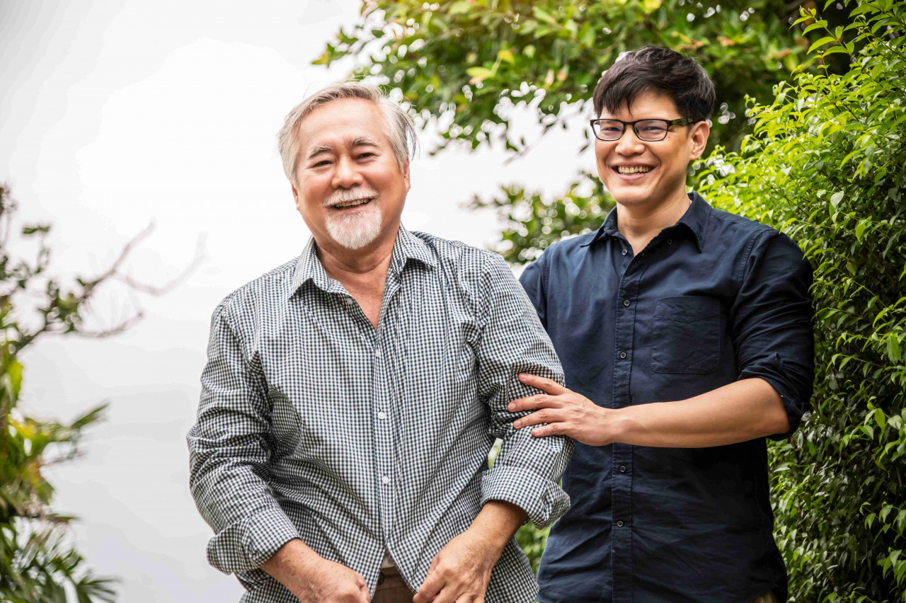 最怕獨子變毒子！9旬父臨終前，憂兒賣掉遺產又染毒…遺囑信託「十年鎖房」：用愛接住他