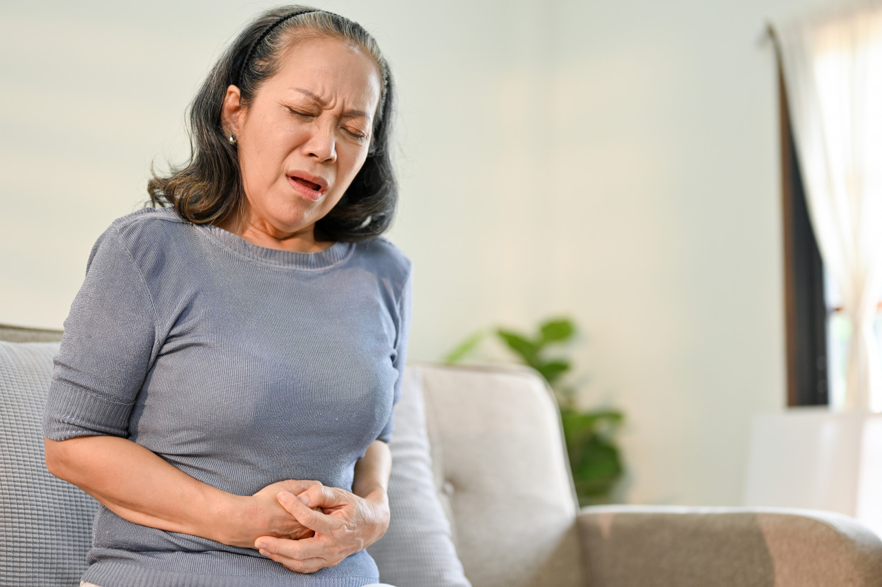 骨髓移植必看！「反排斥」比你想得更致命，紅疹、腹瀉是警訊…醫曝「三吹四請」守住肺功能防惡化