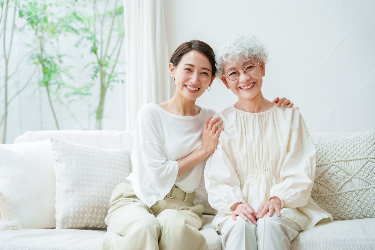 連病了都怕困擾孩子…媽，我愛妳，但不想活成妳「承擔別人人生」的樣子：愛，不該是耗盡自己的任務