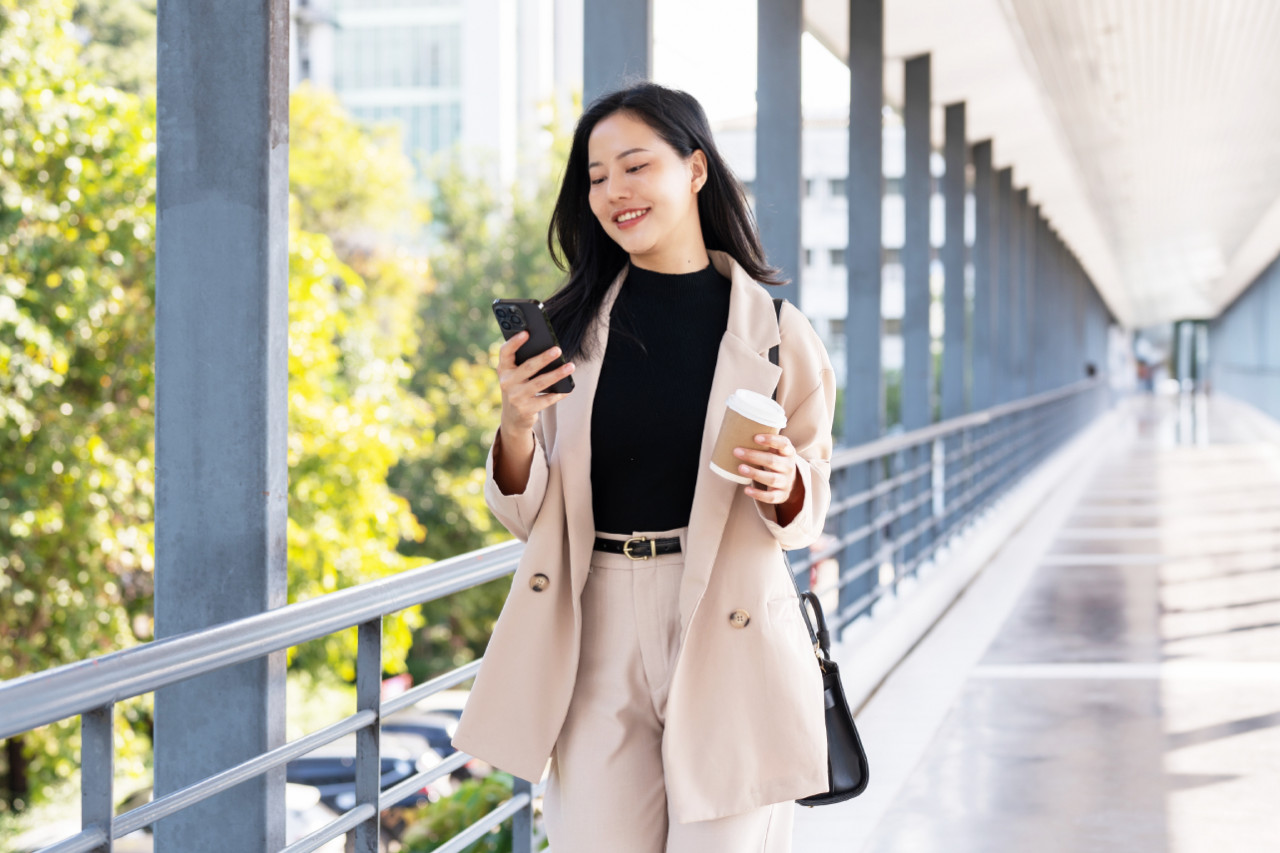 退休不必存千萬！從月薪3萬到財富自由，她這樣打造現金流：拿回選擇權，才是為自己而活的起點