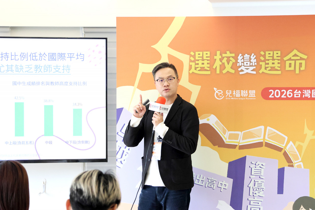 57%國中生陷學習疲勞創15年新高，私校生逾半睡不到7小時，孩子為何寧找AI訴苦？