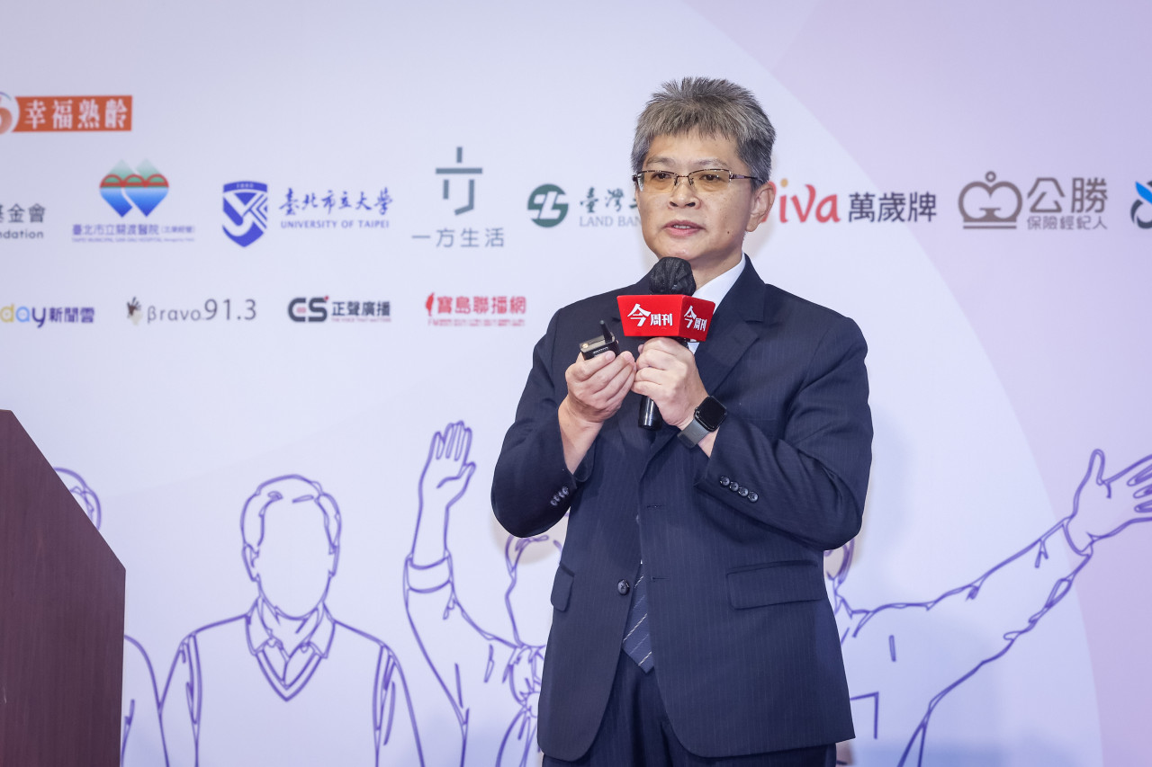 幸福熟齡論壇／台灣規律運動僅35.6%！退休金要準備，健康更要存，房瑞文：運動是一項基礎投資