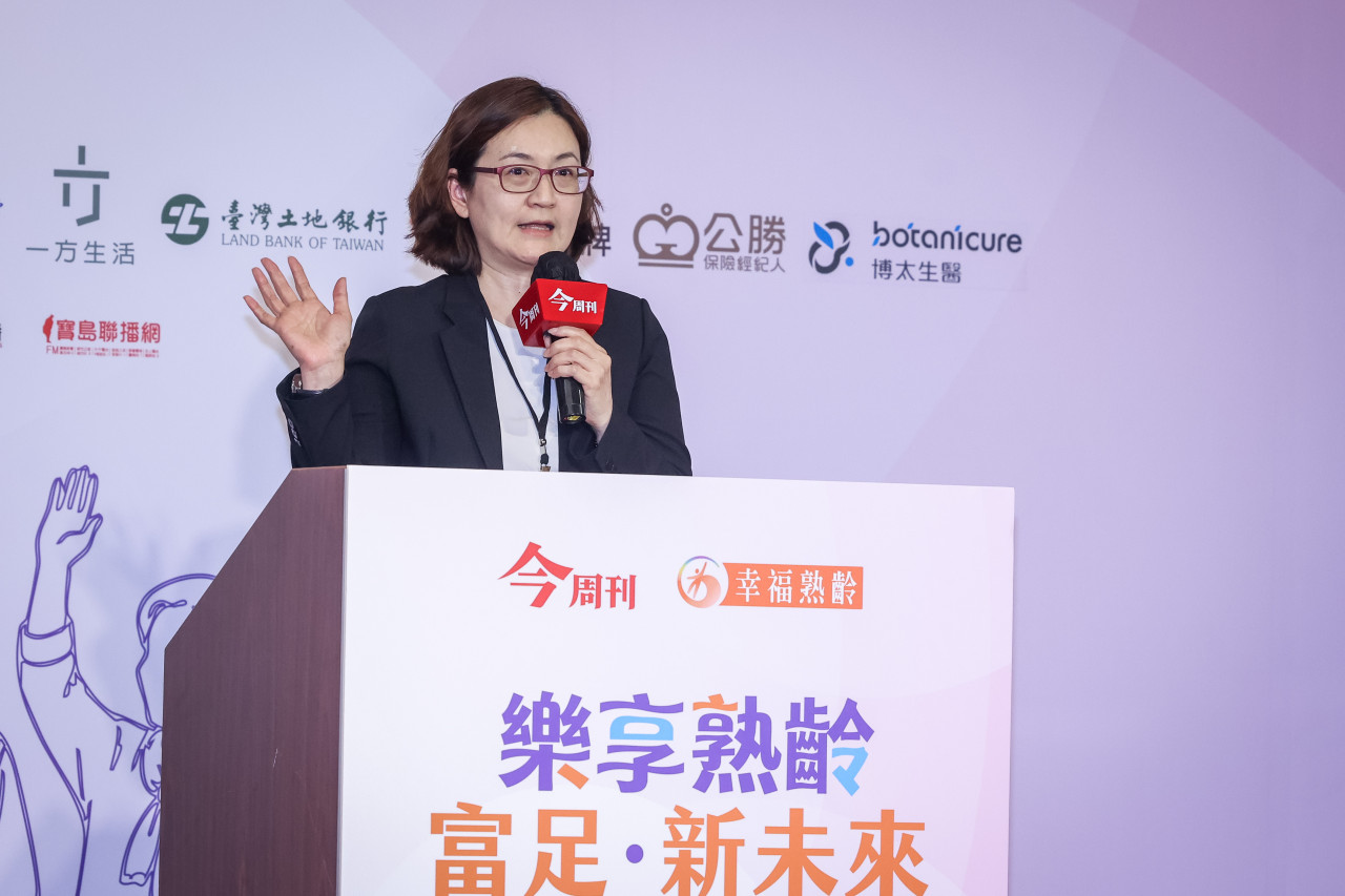 幸福熟齡論壇／他不是不會過馬路，只是需要多一點時間！失智不只需要長照，更需要一座願意等他的城市