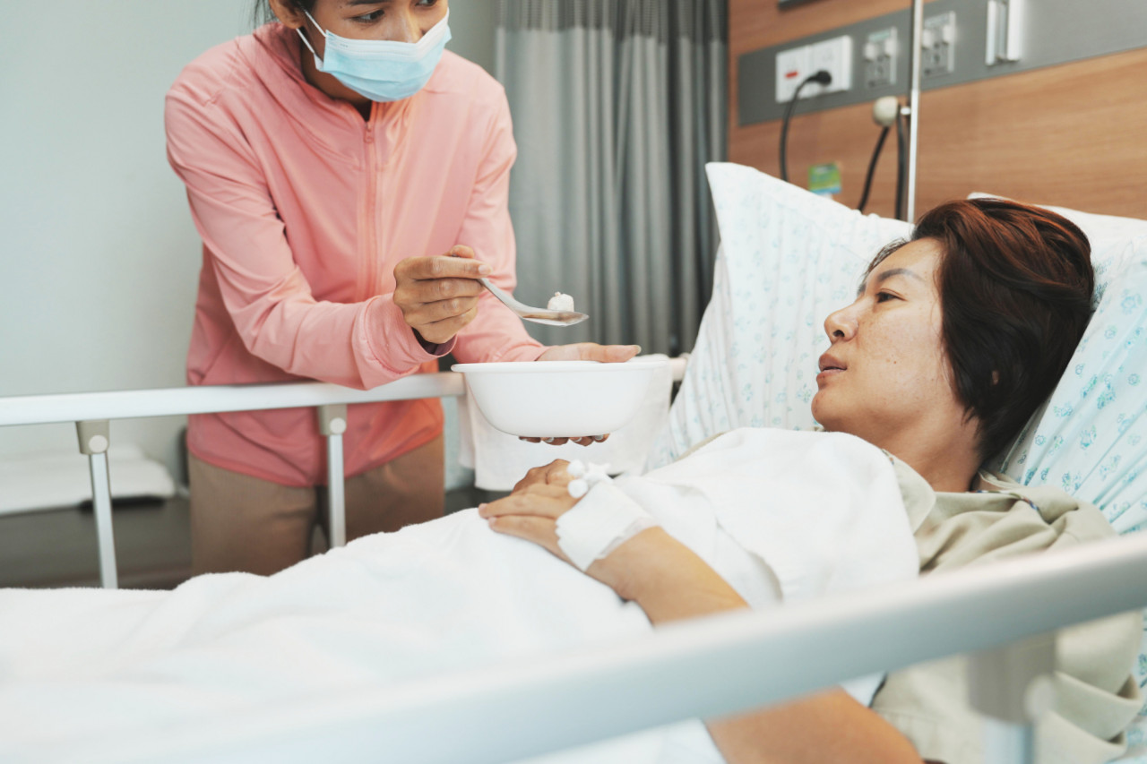乳癌切除了、藥也沒停，她1年半後竟癌細胞轉移！4成病友帶「這基因」突變
