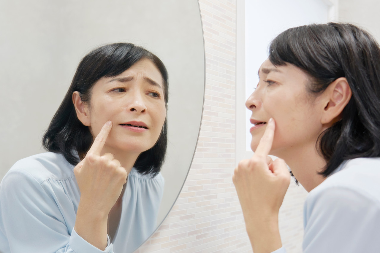 想凍齡「少吃什麼」是關鍵！狂保養卻不戒甜食，糖分子會慢慢黏上膠原蛋白…醫嘆：害皮膚鬆、乾、暗