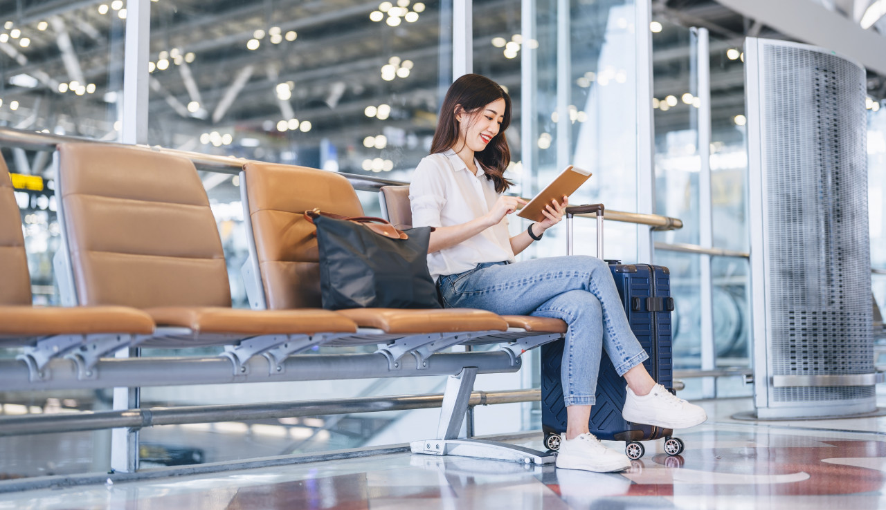 曾是工廠女工，見老闆娘「邊賣早餐邊收租」終開竅…她靠ETF 50歲提早退休，環遊76國：賺錢是快樂的事