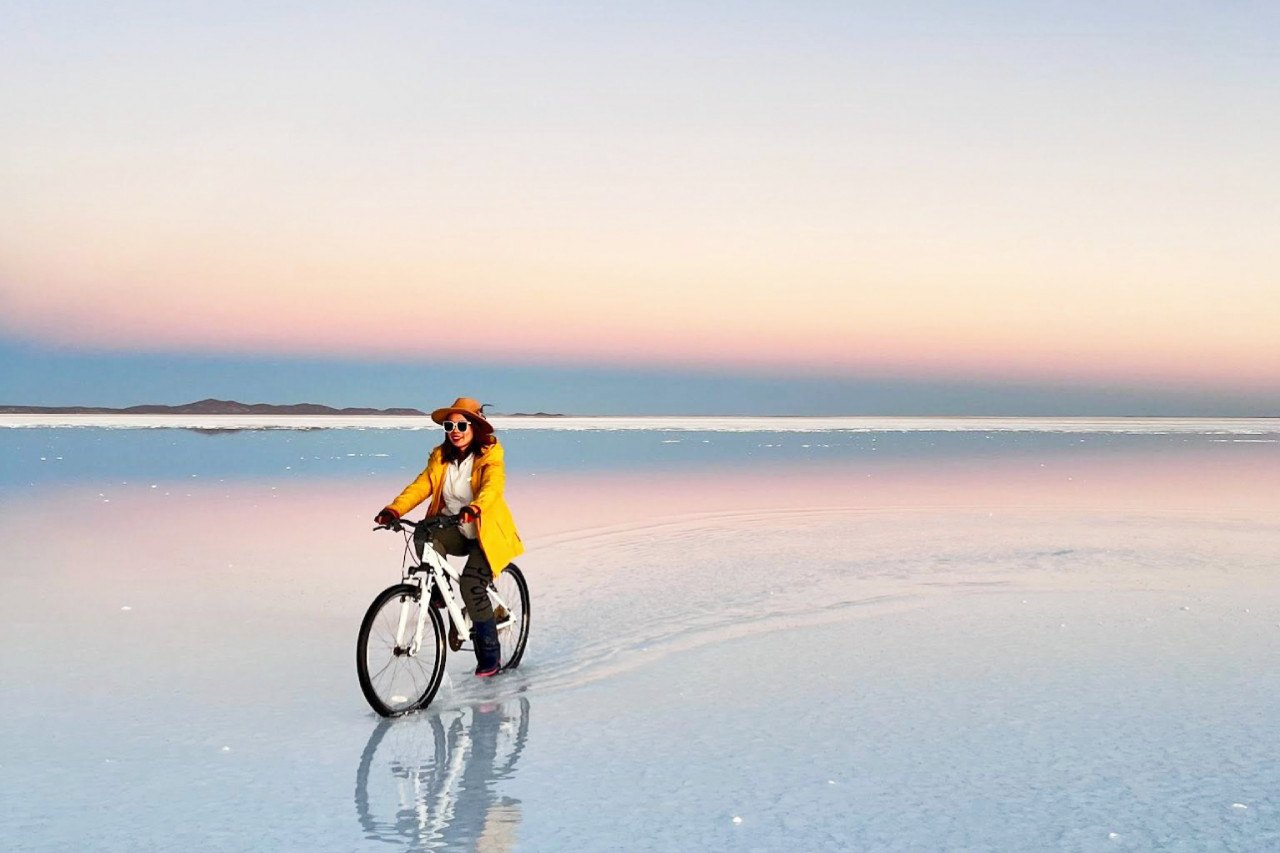 男人50歲仍是黃金單身漢，女人卻要降低標準？她相親後更痛苦：不是眼光高，是不願再把人生變小