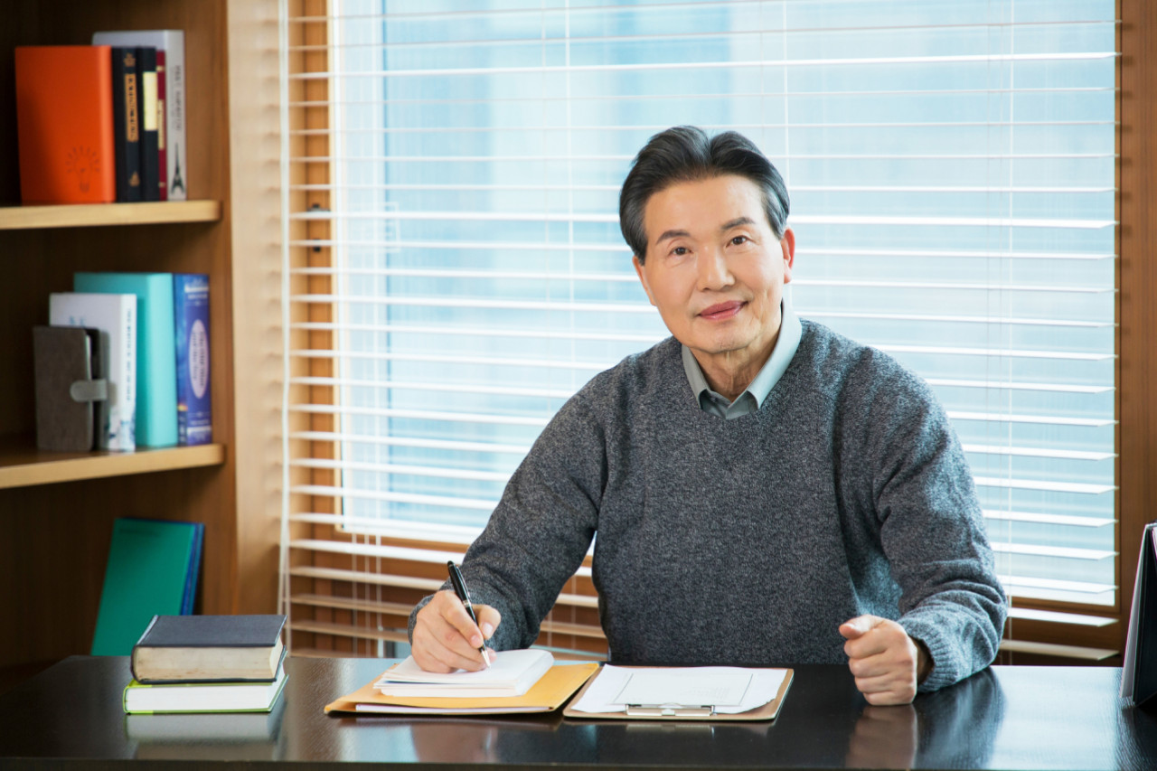 擋人2千萬財路遭威脅「全家燒成炭」！匿名發文也躲不過，他揭恐嚇機制：一旦你開始害怕，詐團就贏了