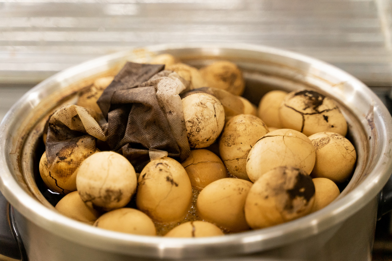 茶葉蛋被列「高糖食物」？營養師點破：地雷不是糖「滷得越香鈉越高」…3族群慎吃