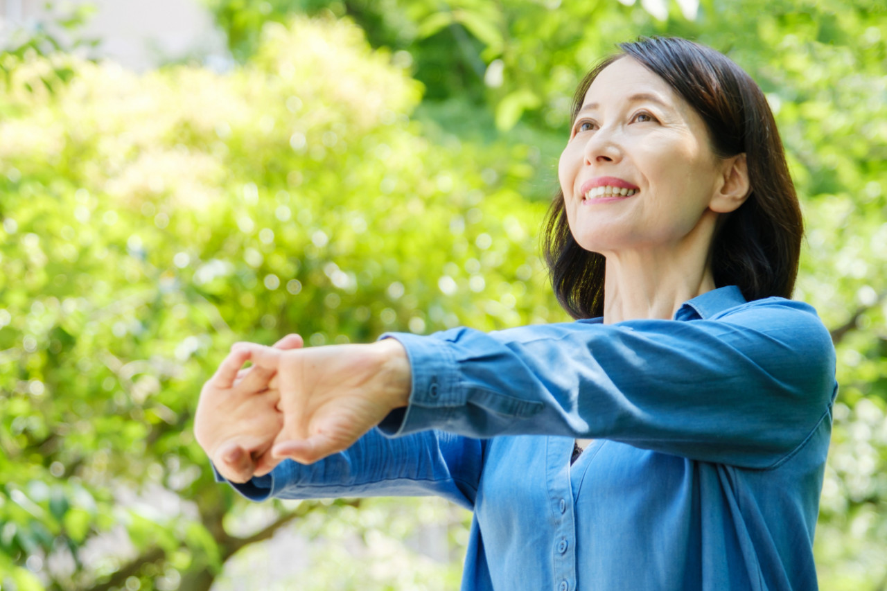 別用負面情緒折騰自己，「今天妝很服貼、晚餐很好吃」…關注擁有，比沒有更有力量