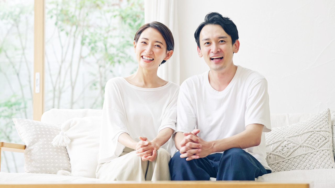 你的時間值多少？富人思維別只學一半，你拼日賺10萬，他卻選擇陪家人：窮人善用時間也是務實選擇