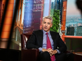 他是無良禿鷹，還是操盤神人？