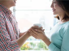 黃昏之戀感情更好！「我花了52年才找到他」人生別再設限，快樂是自己找的