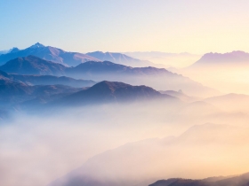 梅里雪山：轉山轉水轉佛塔