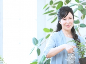 50歲魅力是令人想留在身邊！建立「好感」有這些方法，和你聊天是最棒的事