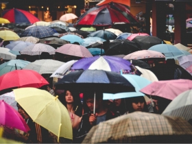 局部大雨持續轟炸！氣象局：預估鋒面在台灣附近會徘徊到「這一天」