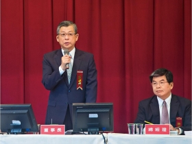 國泰金股東會》小股東盼「股利攀上3元」讓他吃牛肉麵加豬腳  蔡宏圖這樣說