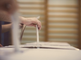 中選會公告　高雄市長補選8月15日舉行