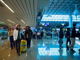 桃園機場明起「符合3條件」可轉機　6/29開始放寬外籍、港澳人士入境條件
