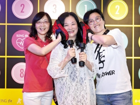 高秀玲宣示美麗主權  不當「背後的女人」