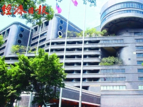 王朝大酒店賣268億　這位嘉義鄉親狂賺近200億