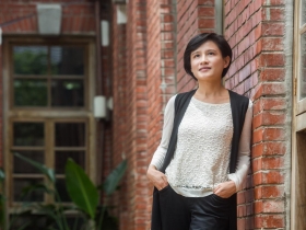 從存在主義文青到文化部長之路 鄭麗君：改變世界，就是要活在真實的土地上