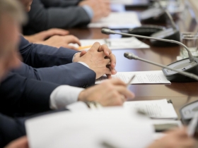 又老又男 中華民國缺官真相