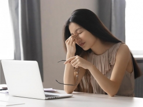 持續紅腫、視力模糊、眼屎暴增不要拖　當「兔子眼」上身  小心眼睛惹上這些病