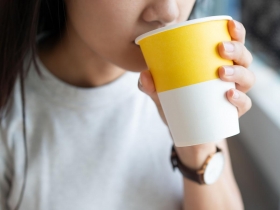上班族每天1杯咖啡年花「破萬元」　內行人傳授省錢撇步！