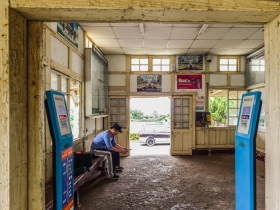 全台最荒涼車站在哪？網狂推2地點：走一次快嚇死 一年不到300人搭