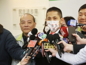 吳怡農正式參選北市黨部主委 但他能擺脫派系角力嗎？