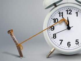 帳單拖到快罰錢、作業拖到同學催...最可怕的拖延叫「總有一天」！2招找回不被催促的清爽人生