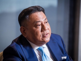 張榮發特助成千億規模日本地產王！ 他24歲進長榮　從老董學到這三個人生經驗