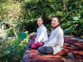 從刻意不談人間事  到接地氣的劇場人    走過火劫、演出停擺 優人神鼓絕境轉生