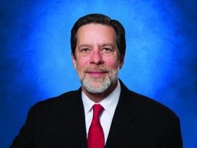 貨幣政策的十字路口