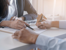 簽約誤把「訂金」寫成「定金」，真的一分錢都要不回來？律師講解實務見解