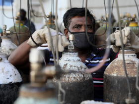 一文看懂！印度疫情的蝴蝶效應　更多變種病毒恐危及全球