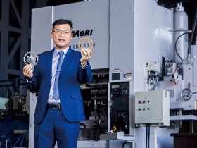 和勤兩岸分進搶單　從虧損到EPS十年高  