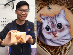 棄科技業200萬年薪創業！獨子返台照顧病母　他窩小店皮雕創作，賺到「錢買不到的事」