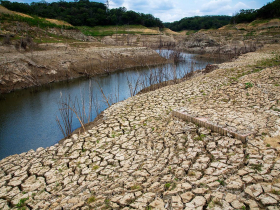 面對缺電・水荒，油電水價仍穿「國王的新衣」!　台積電未來3年水電需求再增1倍，台灣準備好了嗎？