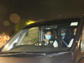 政治追殺不停！港蘋前主筆馮偉光離境前在機場被抓  警：不排除有更多人被捕