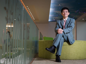 只有3、5分鐘致詞也要準備到完美  玉山銀董座憶父親：總是盡最大努力，把想做的事做到好