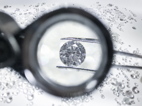 存股助理第53期︱半年報淘金，麗豐-KY與崧騰列入存股池追蹤