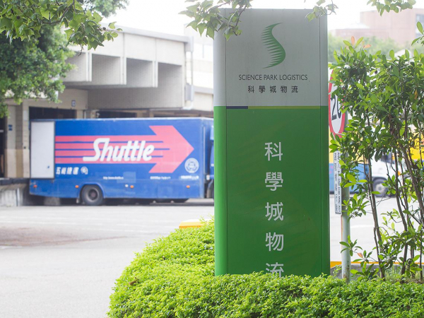 [舊聞] 中資滲透？黃國昌控蔡英文核心幕僚「喬」