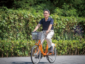 名醫心路 亞東醫院蔡翊新的紓壓處方　當第二大死因找上門 神經外科主任把病當鬧鐘